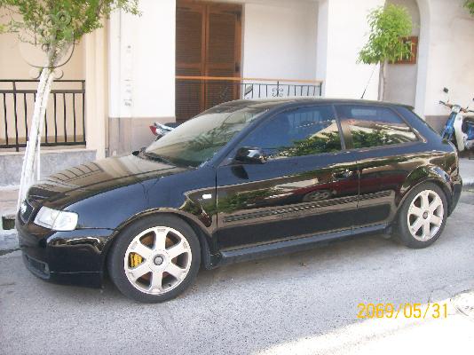 PoulaTo: AUDI S3 '00